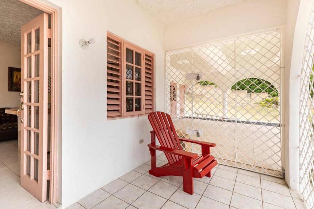 Shaw Park Gem Apt 12A Ocho Rios Exteriér fotografie